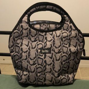 Nicole Miller New York- Insulated Lunch Bag